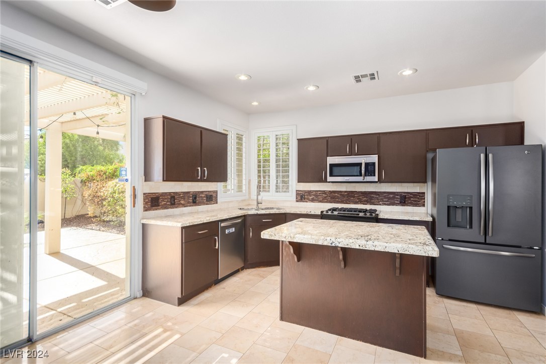 9749 Ravine Avenue Property Photo 22