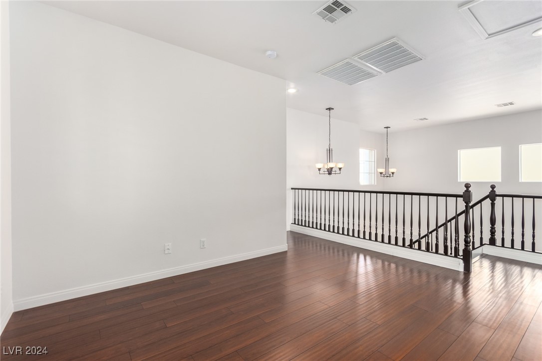 9749 Ravine Avenue Property Photo 30