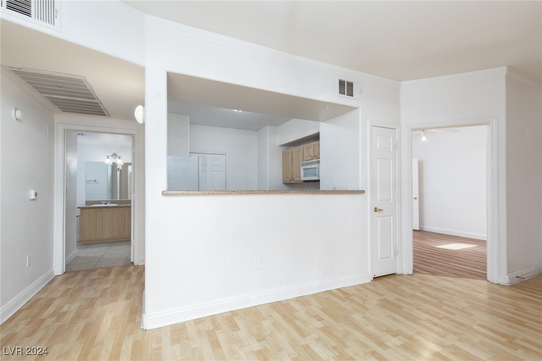 8000 Badura Avenue 1069 Property Photo 13