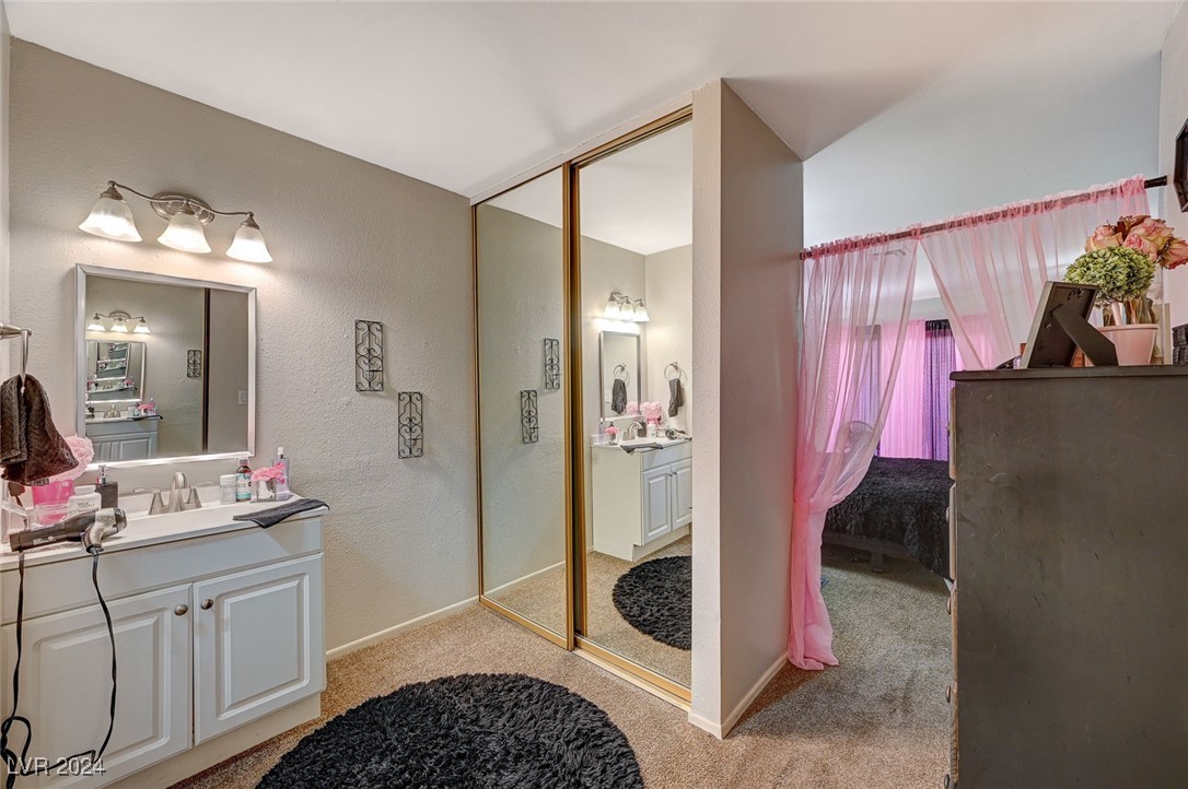 7019 Grassy Knoll Street Property Photo 22