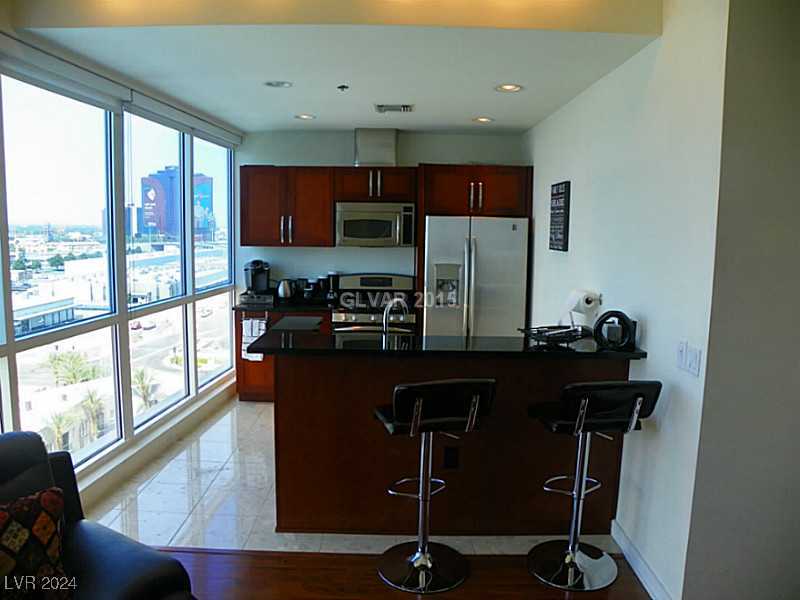 4575 Dean Martin Drive 1010 Property Photo 10