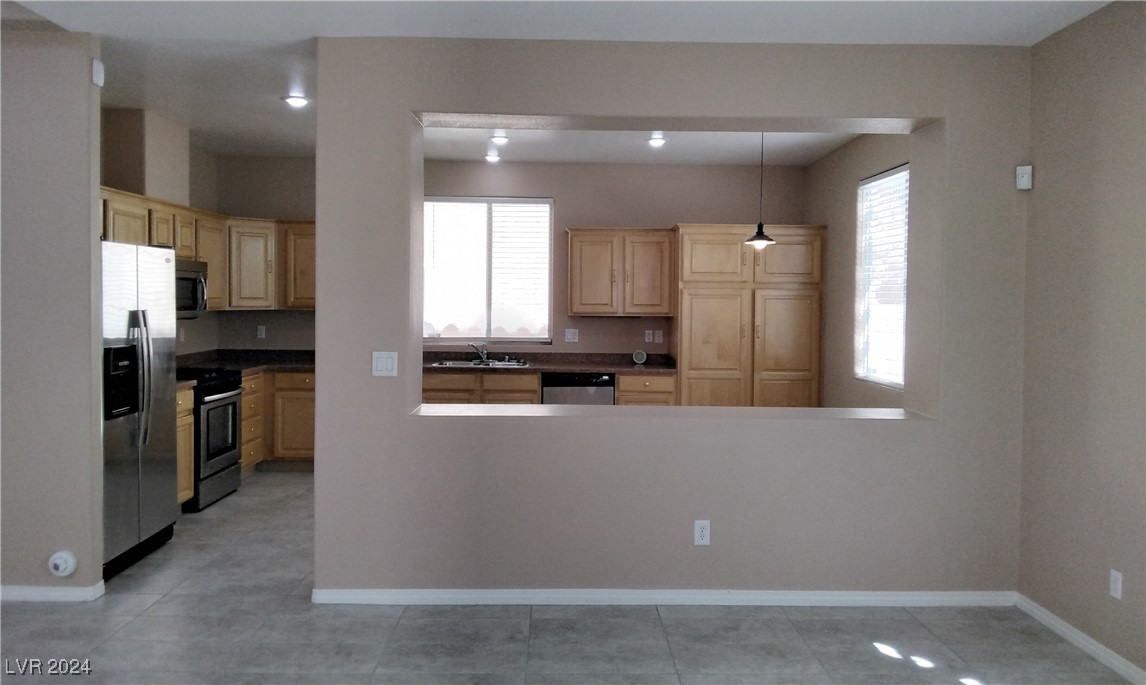 8917 Picket Fence Avenue Property Photo 10