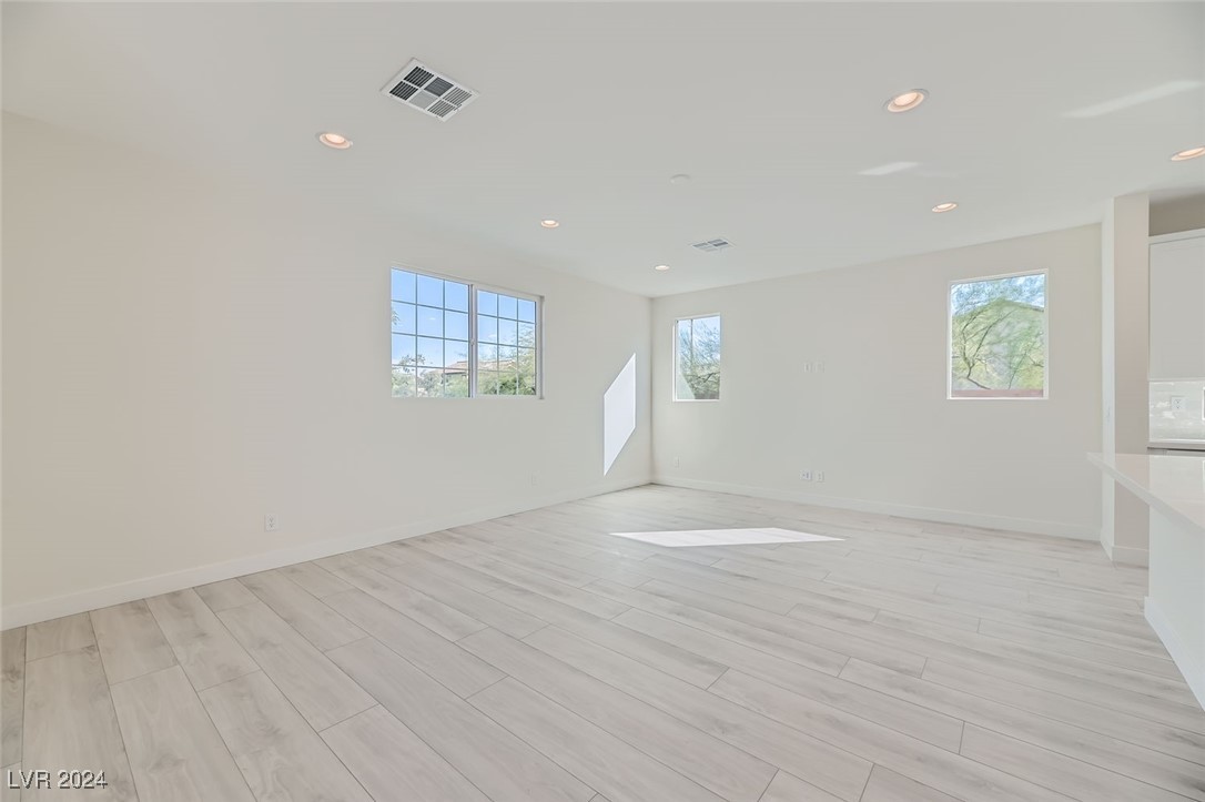9742 Rocket Grove Court Property Photo 6