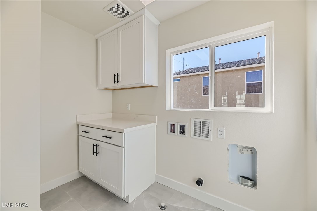 9742 Rocket Grove Court Property Photo 24
