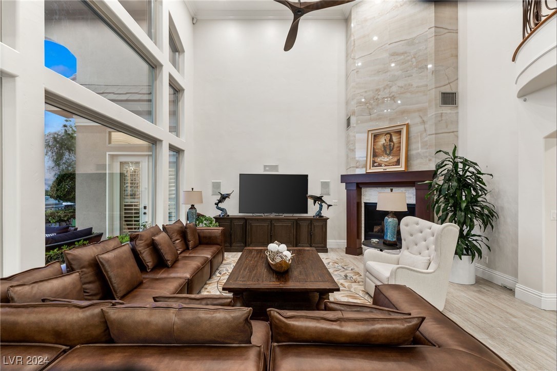 1212 Bunker Hollow Court Property Photo 8