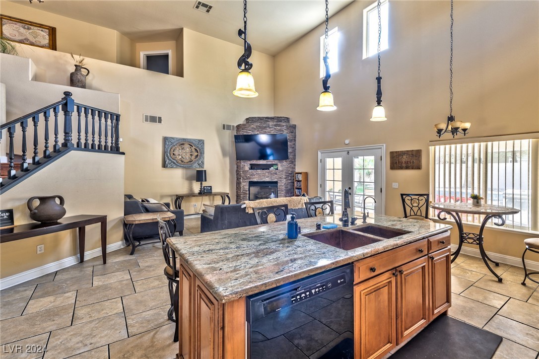 8971 Rolling Rock Drive Property Photo 3