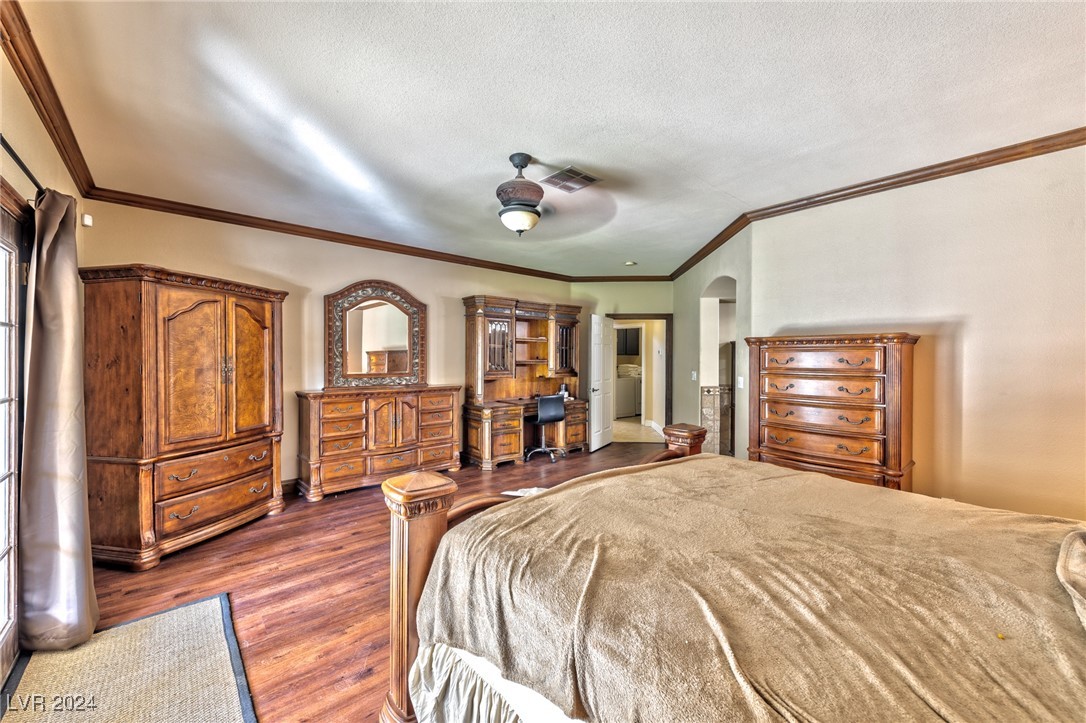 8971 Rolling Rock Drive Property Photo 8