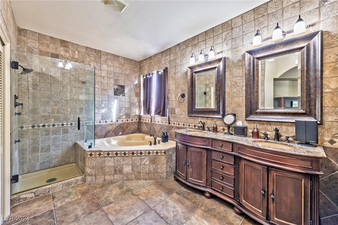 8971 Rolling Rock Drive Property Photo 10
