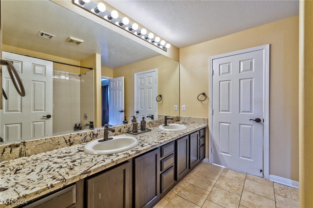 8971 Rolling Rock Drive Property Photo 13