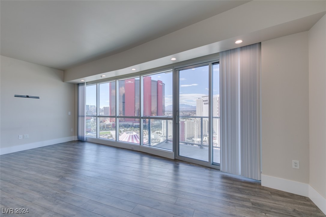 2700 Las Vegas Boulevard 2002 Property Photo 24