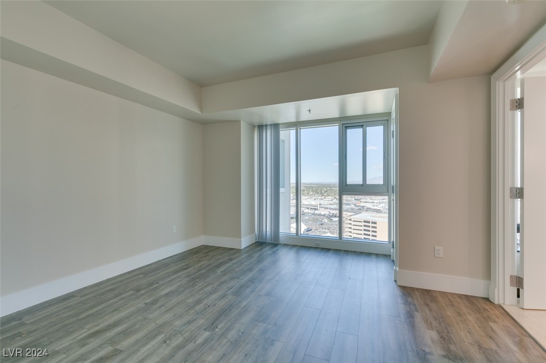 2700 Las Vegas Boulevard 2002 Property Photo 33