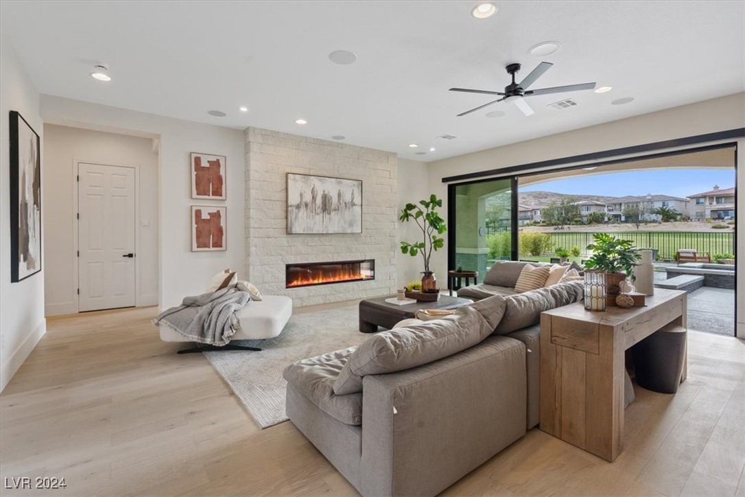 2019 Orchard Mist Street Property Photo 8