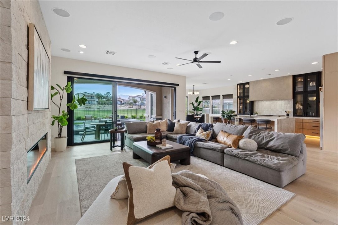 2019 Orchard Mist Street Property Photo 10