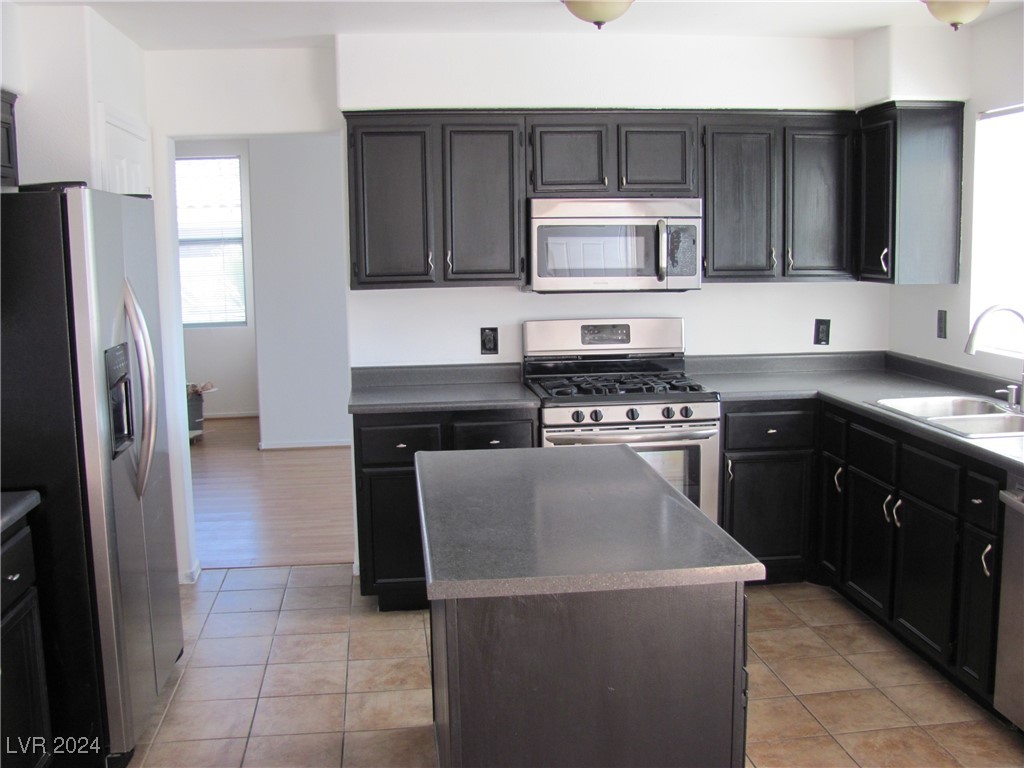 221 Winley Chase Avenue 0 Property Photo 3