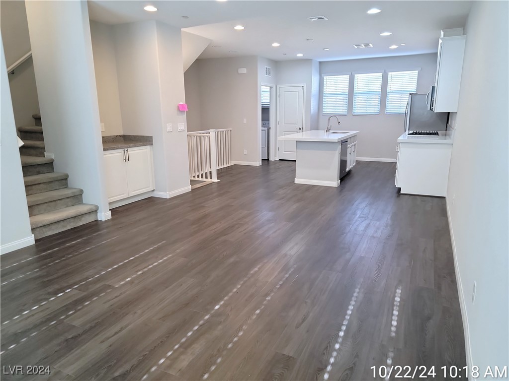 177 Petaluma Valley Drive Property Photo 3