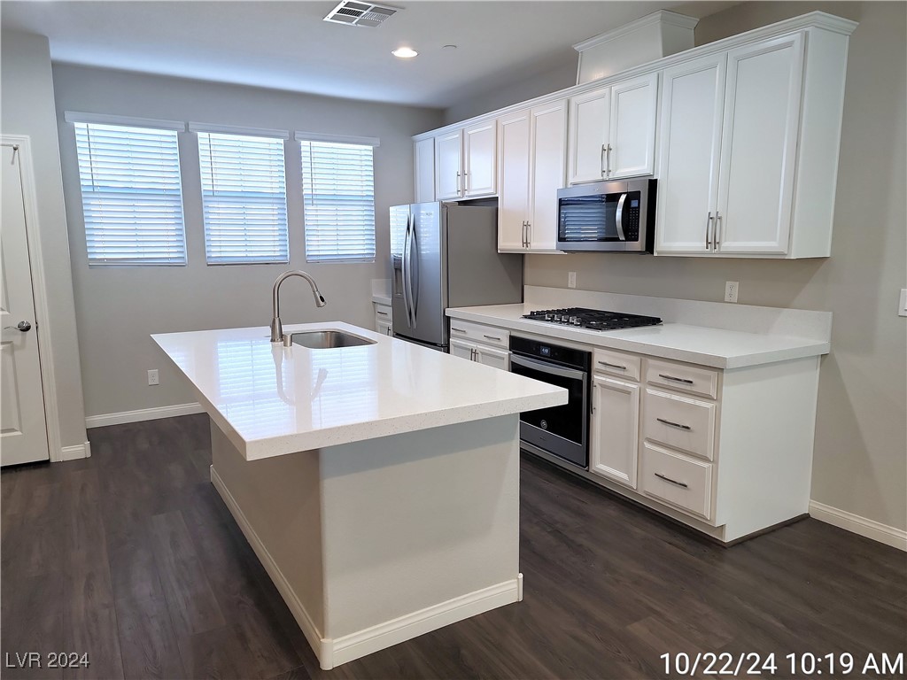 177 Petaluma Valley Drive Property Photo 4