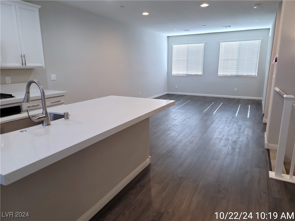 177 Petaluma Valley Drive Property Photo 6