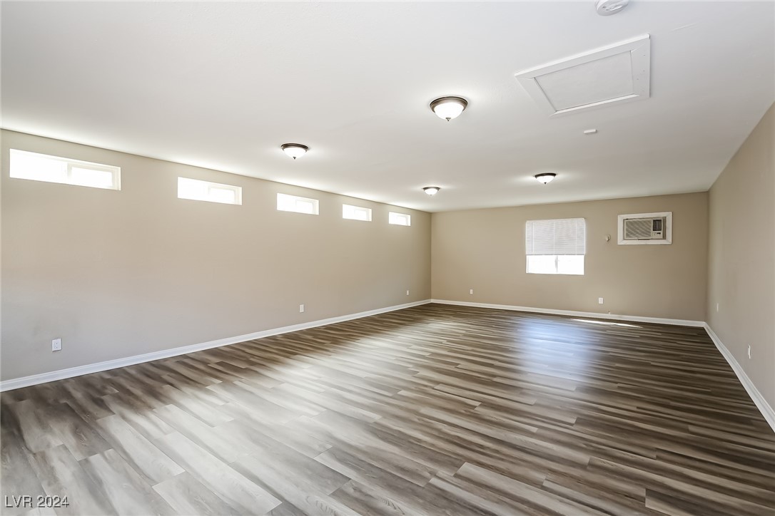 341 West Rochell Drive Property Photo 9