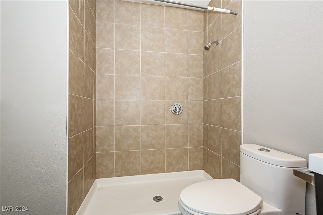 341 West Rochell Drive Property Photo 19