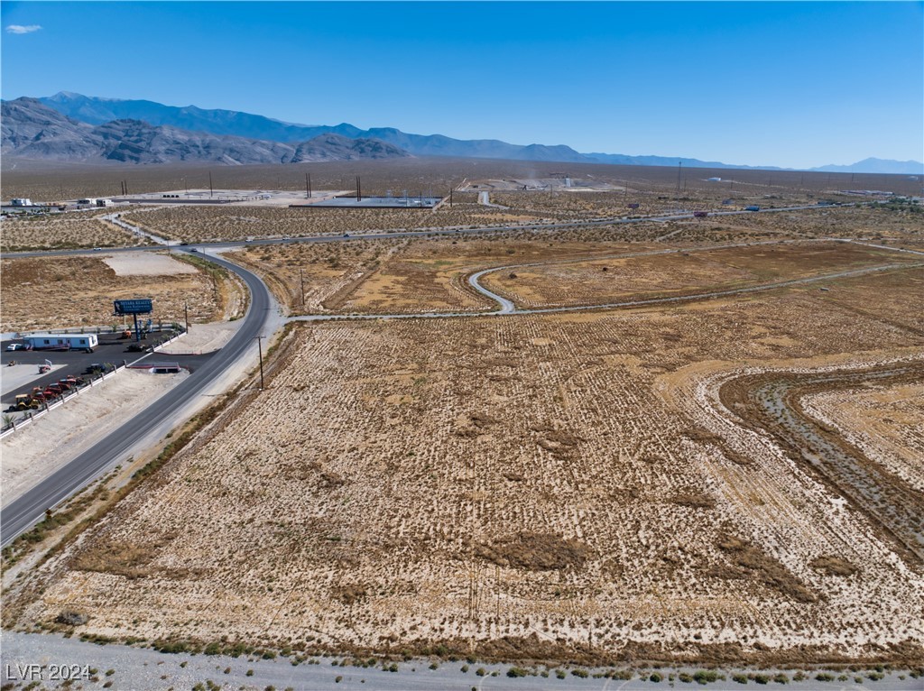 5761 East Gamebird Road Property Photo 16