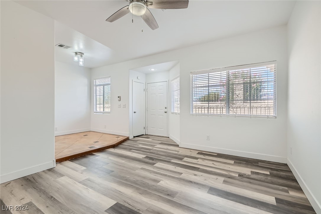 1229 Nevada Sky Street Property Photo 7