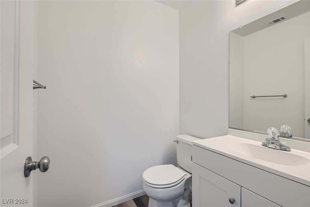 1229 Nevada Sky Street Property Photo 14
