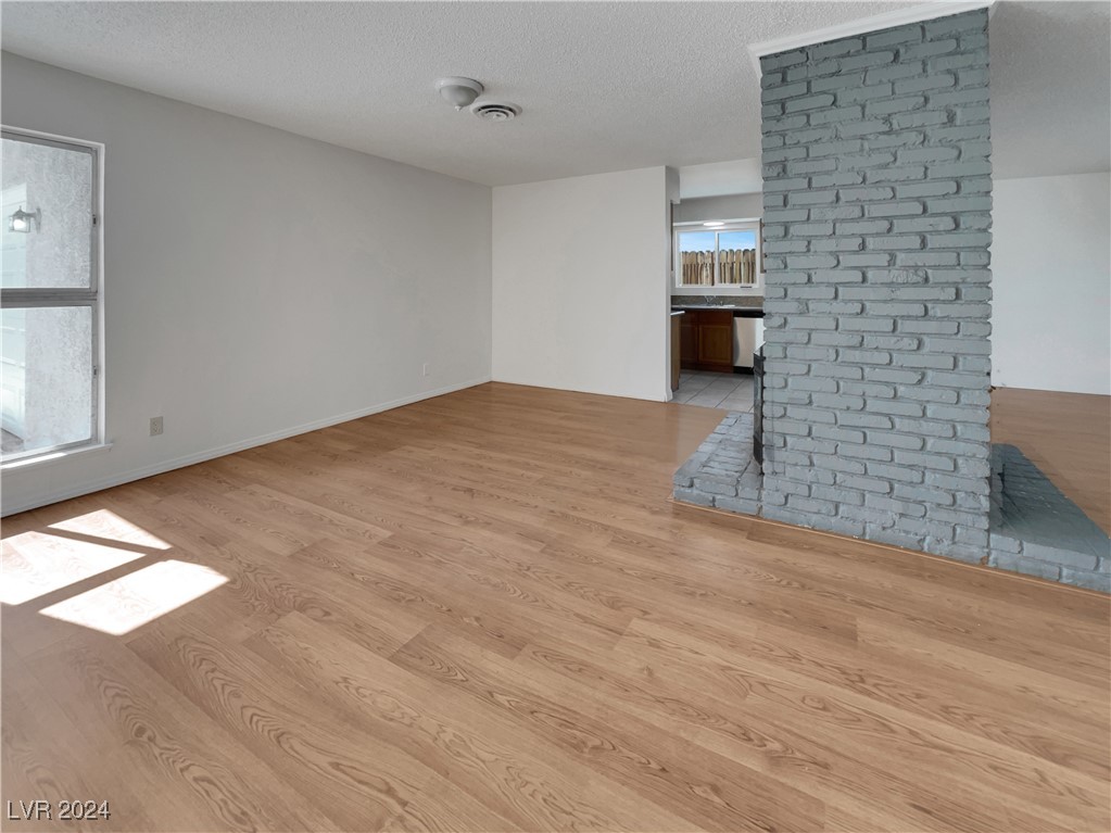 6416 Dinning Avenue Property Photo 9