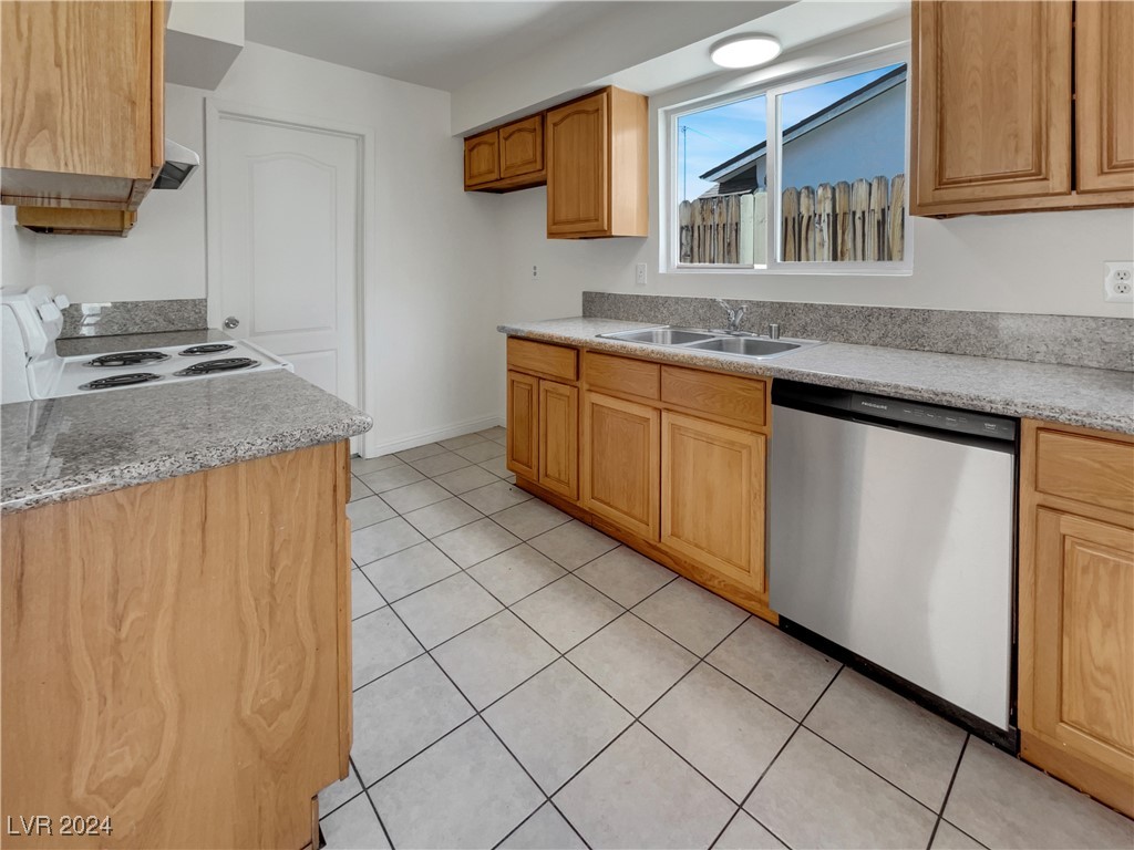 6416 Dinning Avenue Property Photo 11