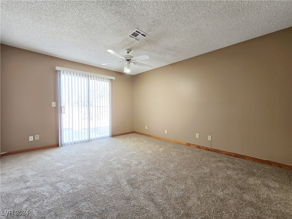 7112 Lodge Circle Property Photo 25