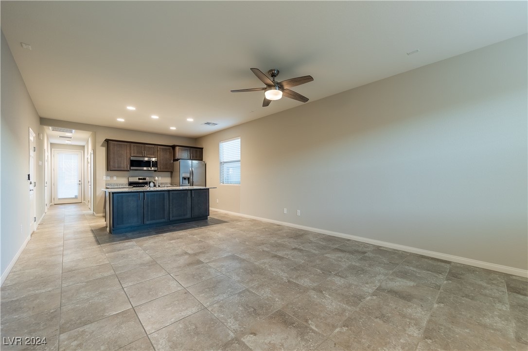 2664 Chinaberry Hill Street Property Photo 6
