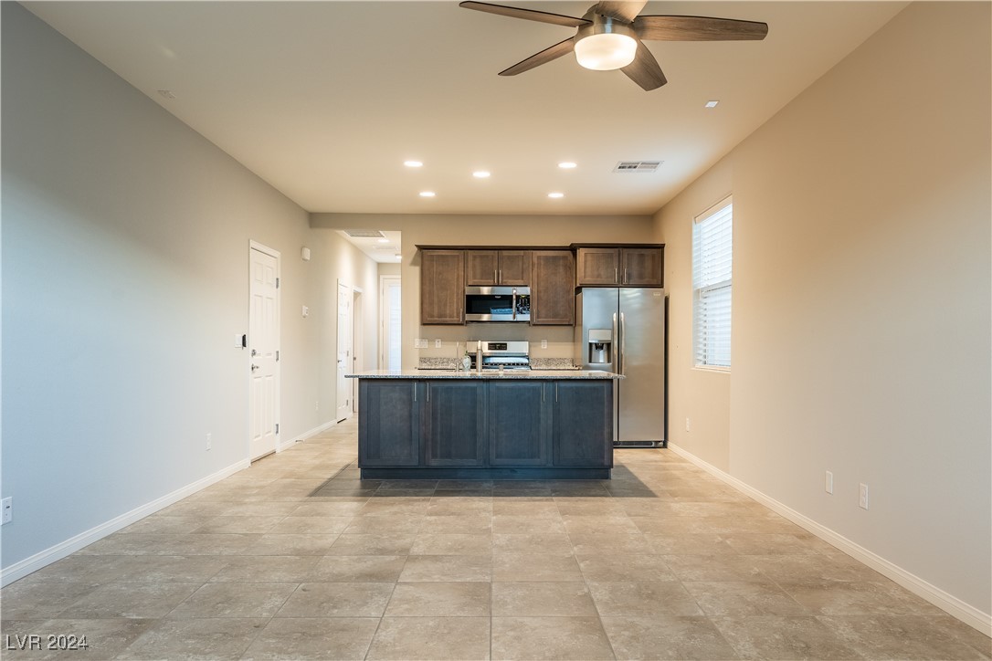 2664 Chinaberry Hill Street Property Photo 8