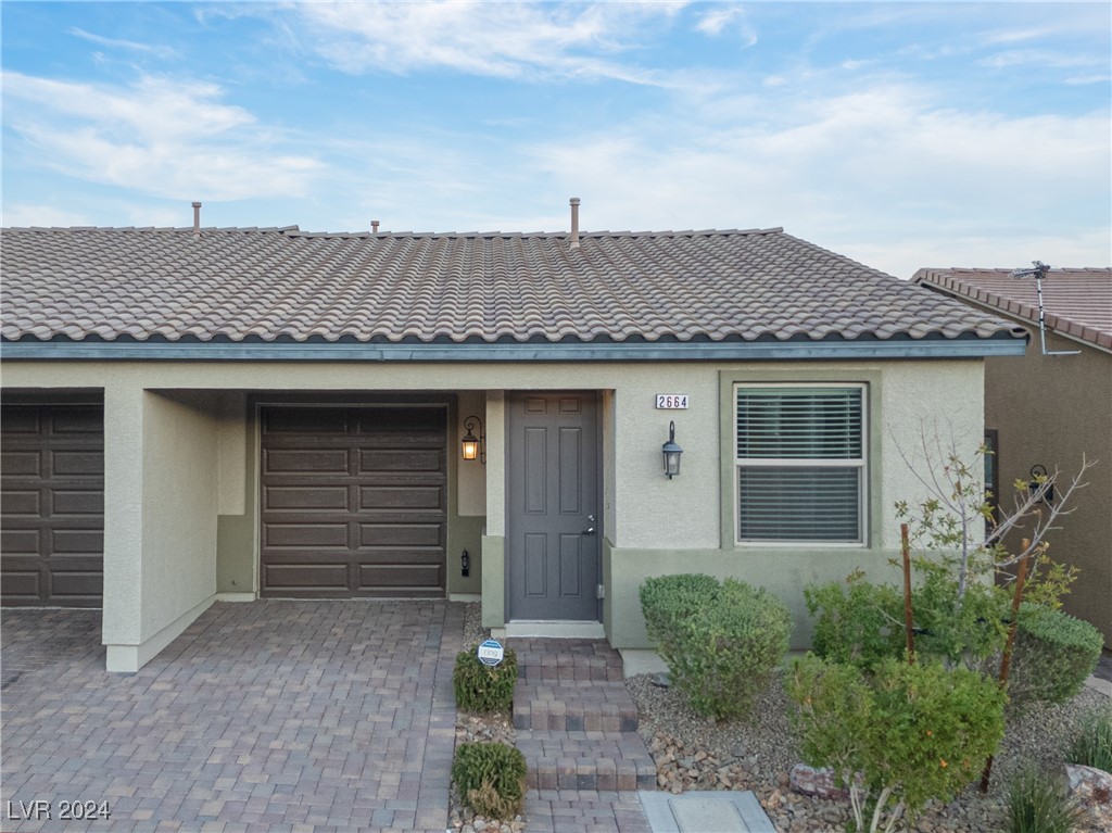 2664 Chinaberry Hill Street Property Photo 28