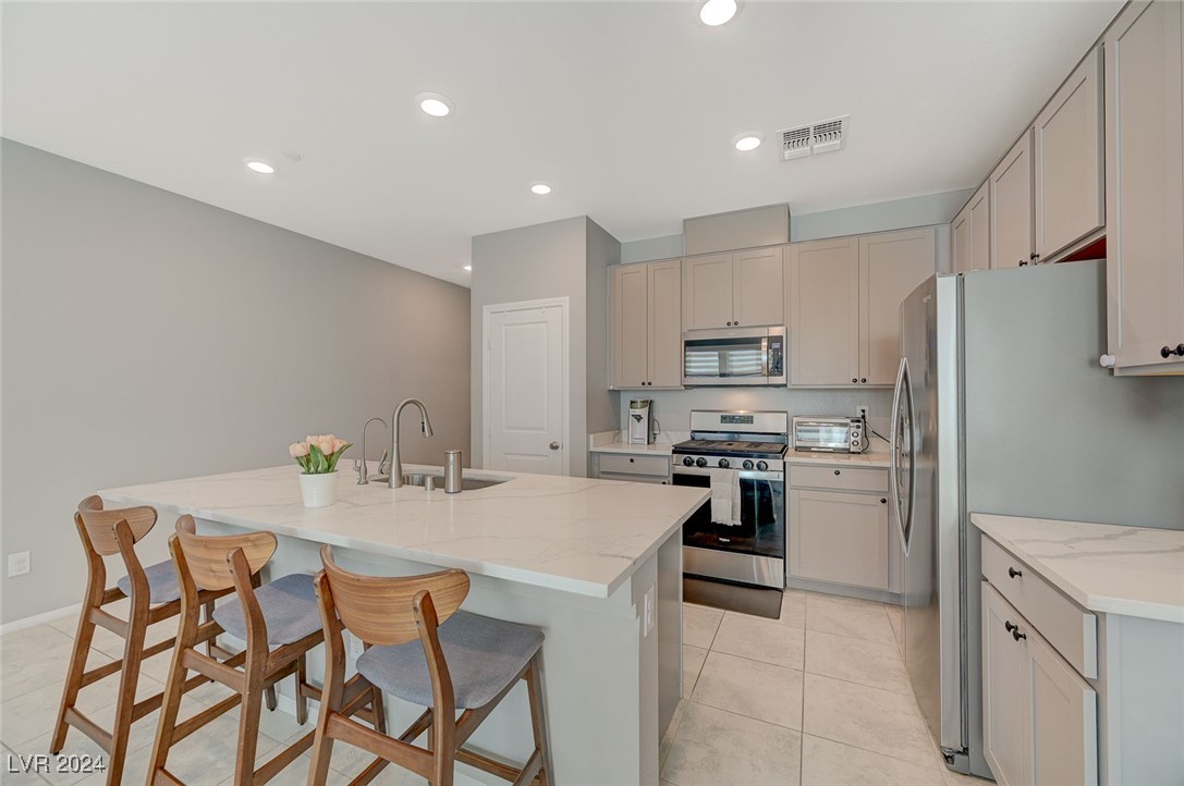 5269 Silver Branch Avenue Property Photo 10