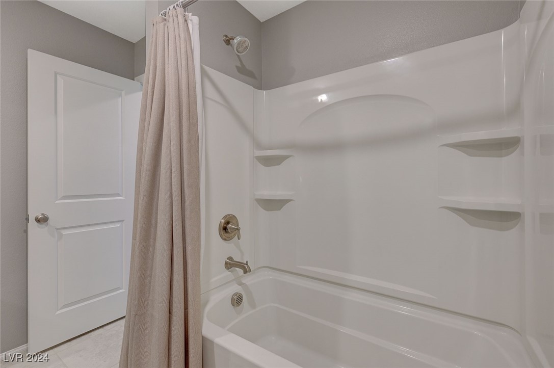 5269 Silver Branch Avenue Property Photo 43