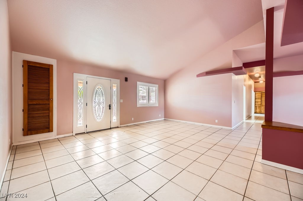 340 East Longacres Drive Property Photo 6