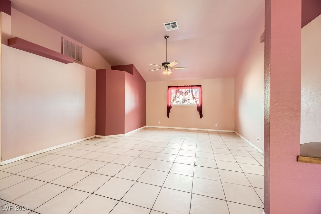 340 East Longacres Drive Property Photo 8