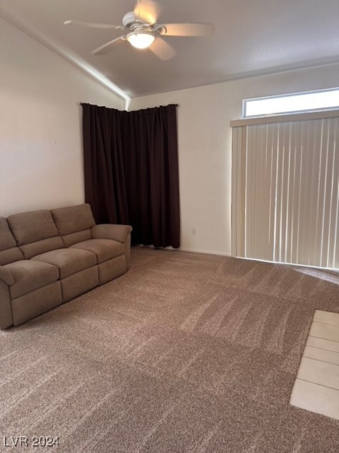 5025 Vista Loma Way Property Photo 5
