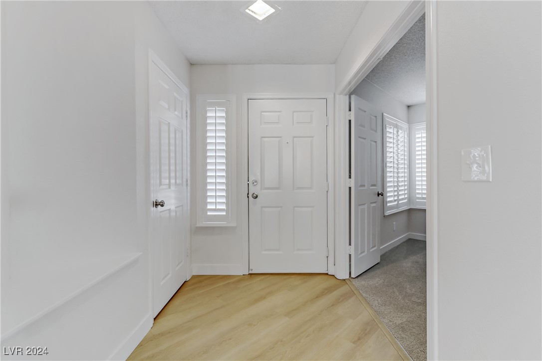 3220 Sabrina Court Property Photo 2