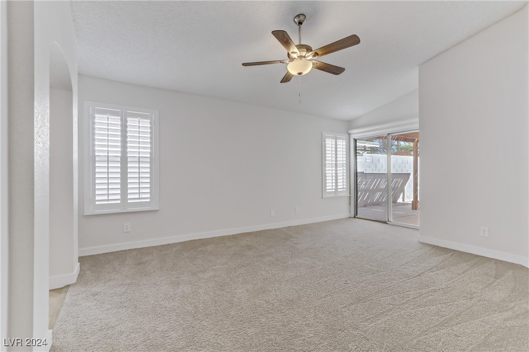 3220 Sabrina Court Property Photo 14