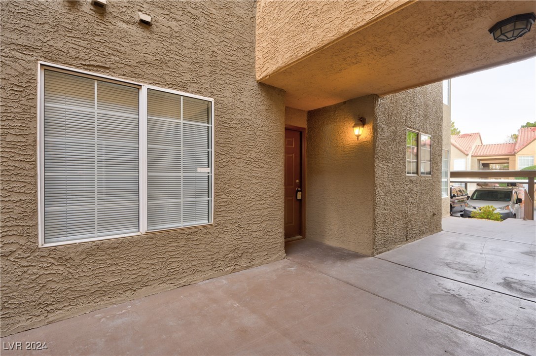 2200 South Fort Apache Road 1227 Property Photo 3