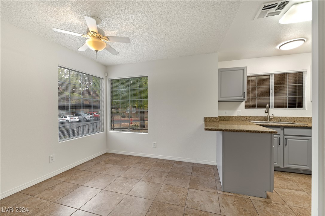 2200 South Fort Apache Road 1227 Property Photo 9