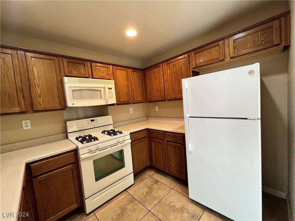7961 Alta Lima Valley Court Property Photo 16