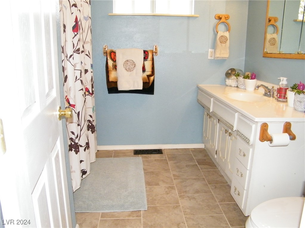 2390 North State Route 490 Property Photo 21