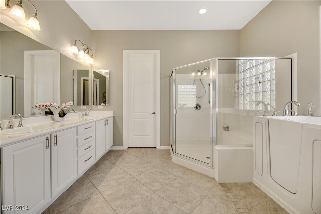 2082 Twin Falls Drive Property Photo 38