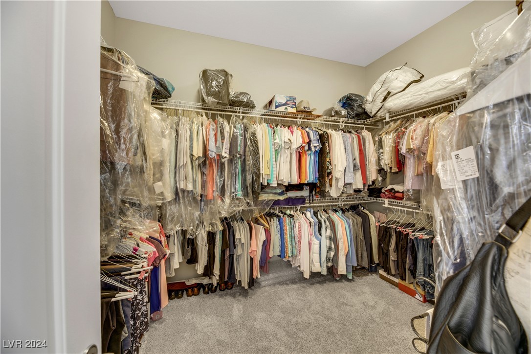 2082 Twin Falls Drive Property Photo 41