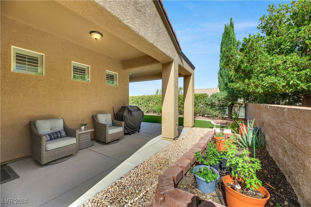 2082 Twin Falls Drive Property Photo 52