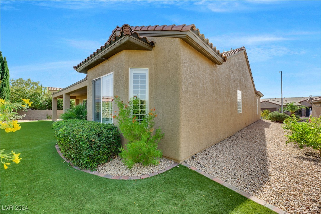 2082 Twin Falls Drive Property Photo 58