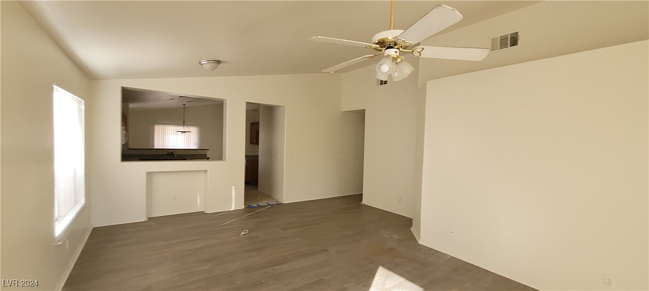 1013 Adobe Flat Drive Property Photo 19