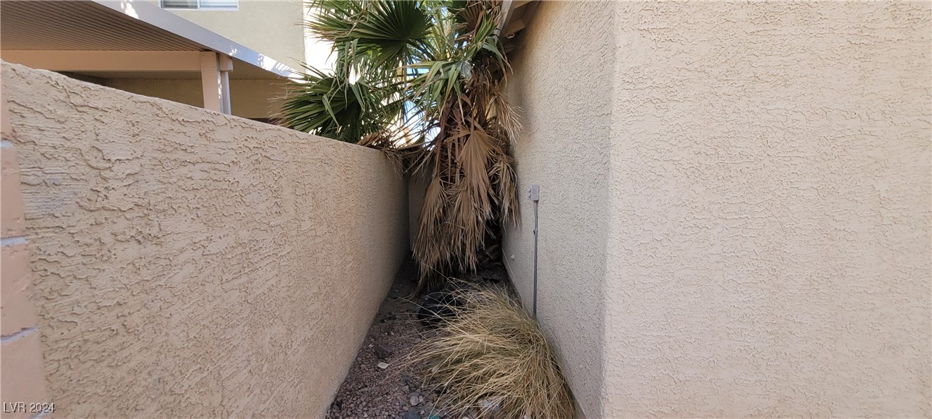 1013 Adobe Flat Drive Property Photo 73