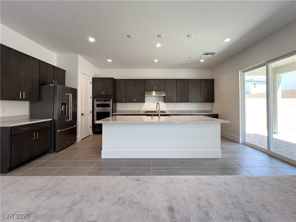 10208 Bismarck Palms Avenue Property Photo 4